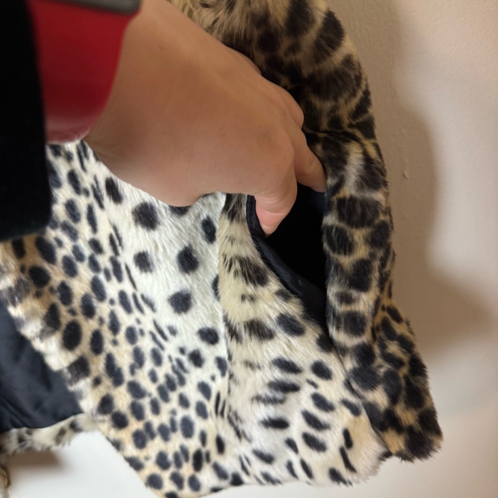 Gianni Bini Leopard Print Faux Fur Vest Size M - Picture 6 of 8